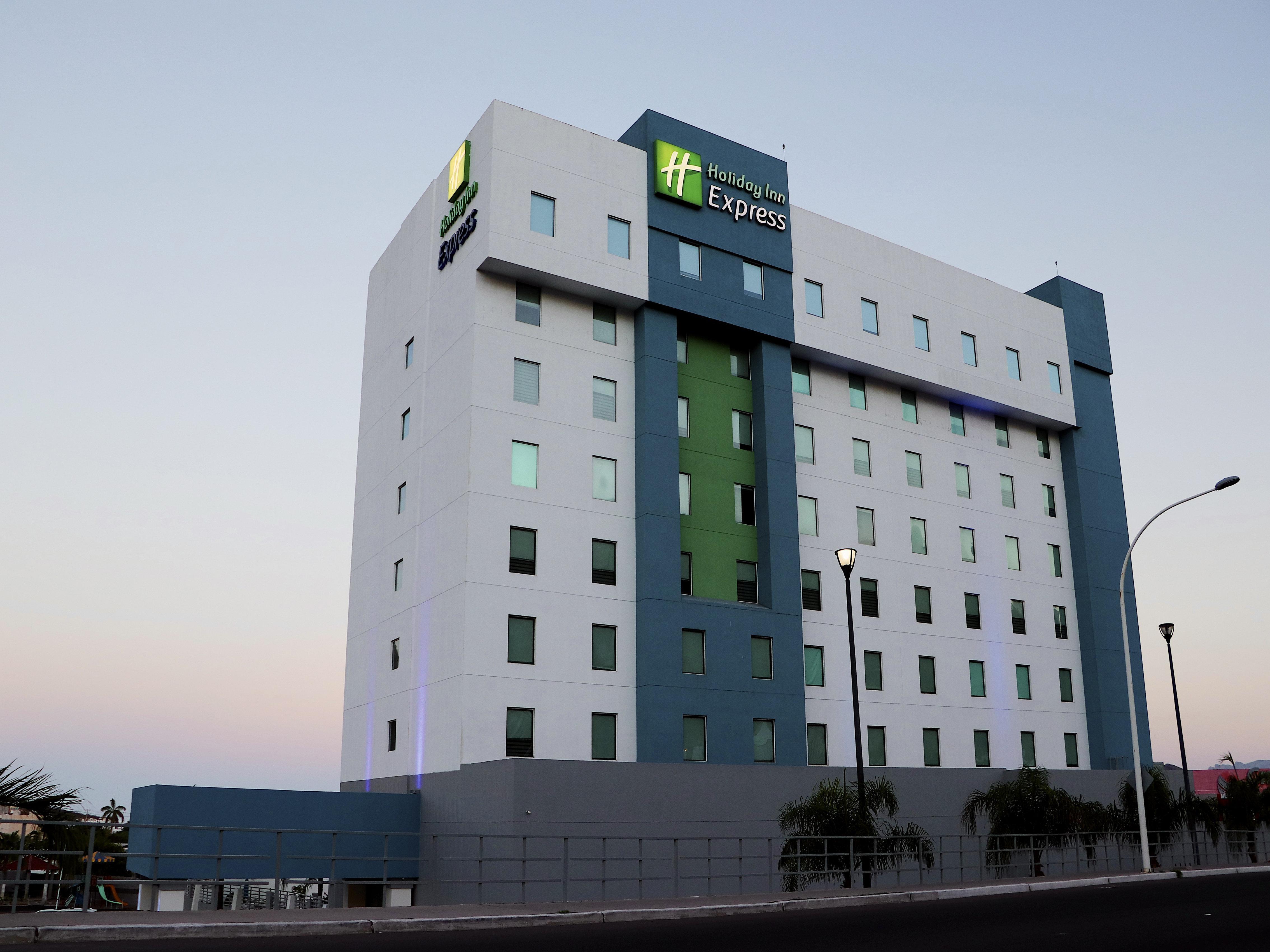 Holiday Inn Express Guaymas By Ihg Exterior foto Holiday Inn Express in Tijuana, Mexico